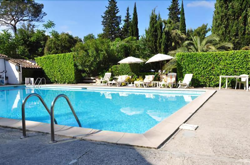 Hotel Les Liserons De Μουζέν Εξωτερικό φωτογραφία